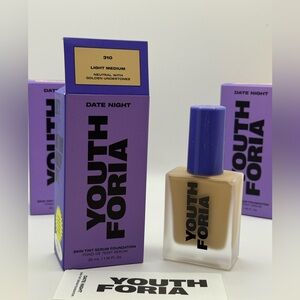 Youth Foria Date Night Foundation #310 Light Medium with Golden Undertones New